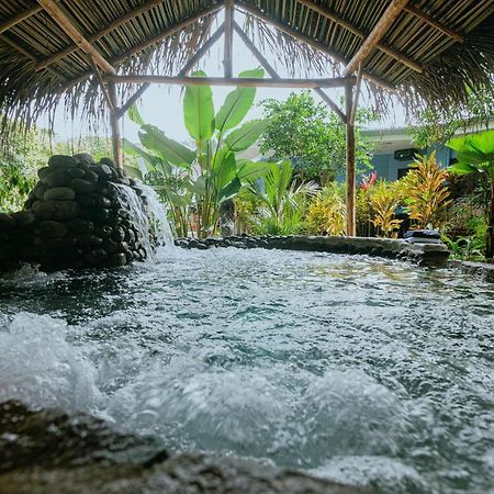 Oasis Diverse Adult Retreat Quepos Exterior photo