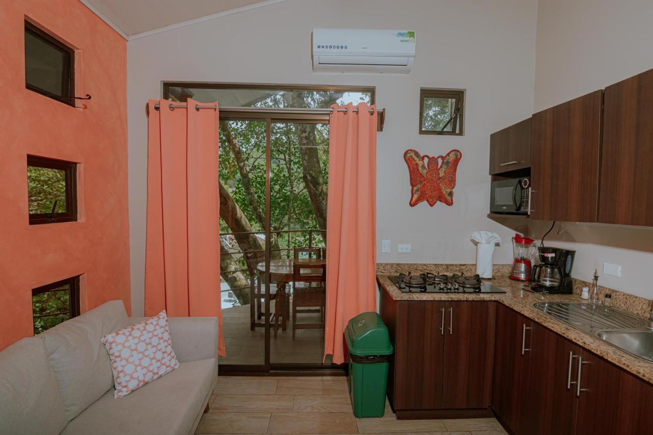Oasis Diverse Adult Retreat Quepos Exterior photo